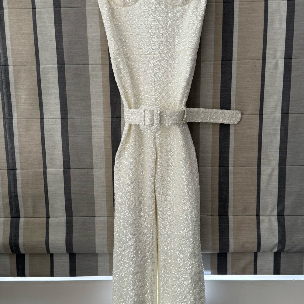 NADINE MERABI Elegant White Textured Jumpsuit - Picture 4 of 4
